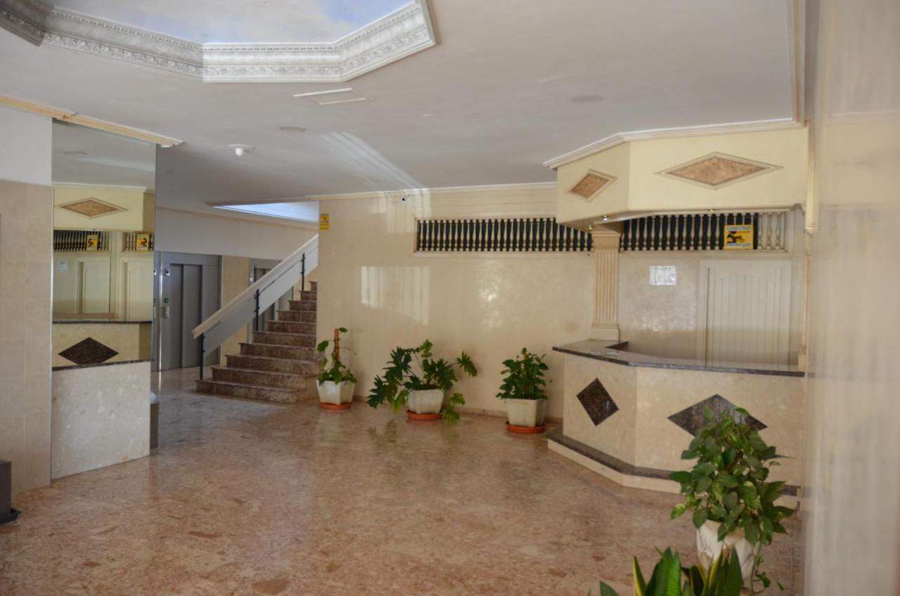 Apartamento Nido - Al Lado De La Playa Apartment Беналмадена Екстериор снимка